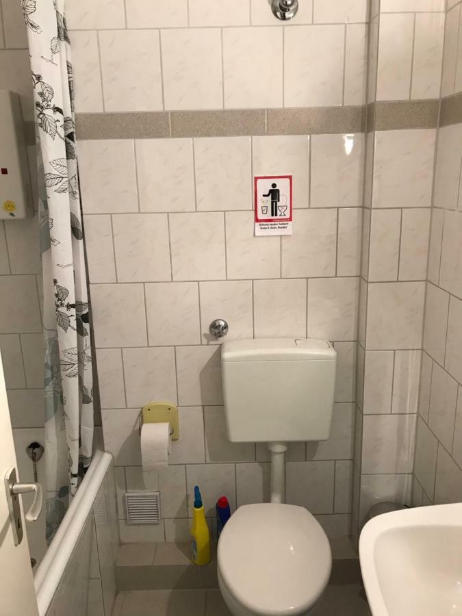 Ferienwohnungen In Moenchengladbach Exteriör bild