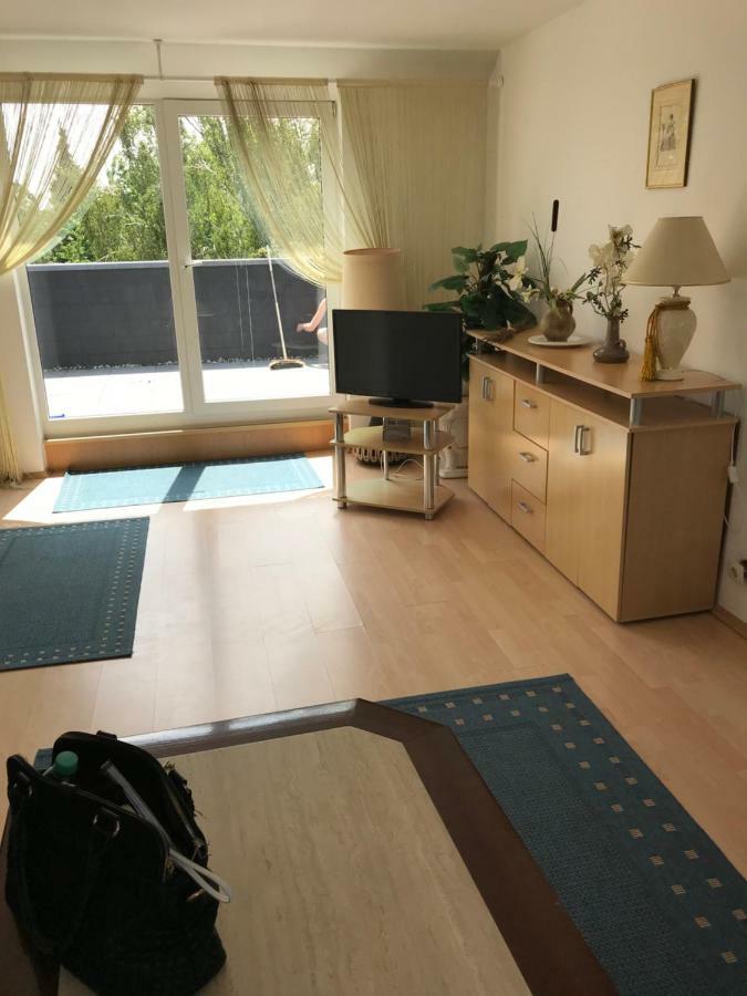 Ferienwohnungen In Moenchengladbach Exteriör bild
